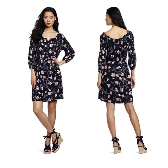 Lucky Brand Dresses & Skirts - Lucky Brand Womens Dress Small Button Navy Floral Vine Sofi Smocked Boho